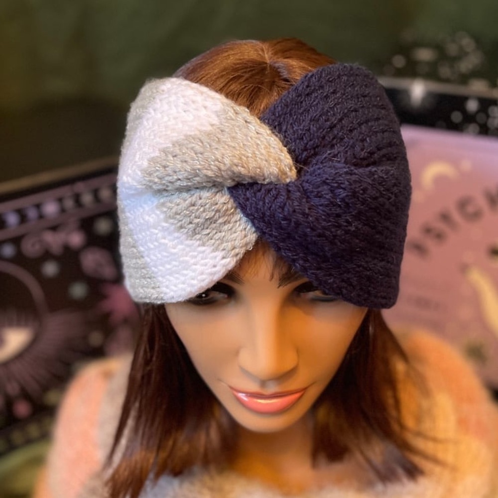 "Twist & Shout” – Blue, White & Gray Hand-Knit Ear Warmer